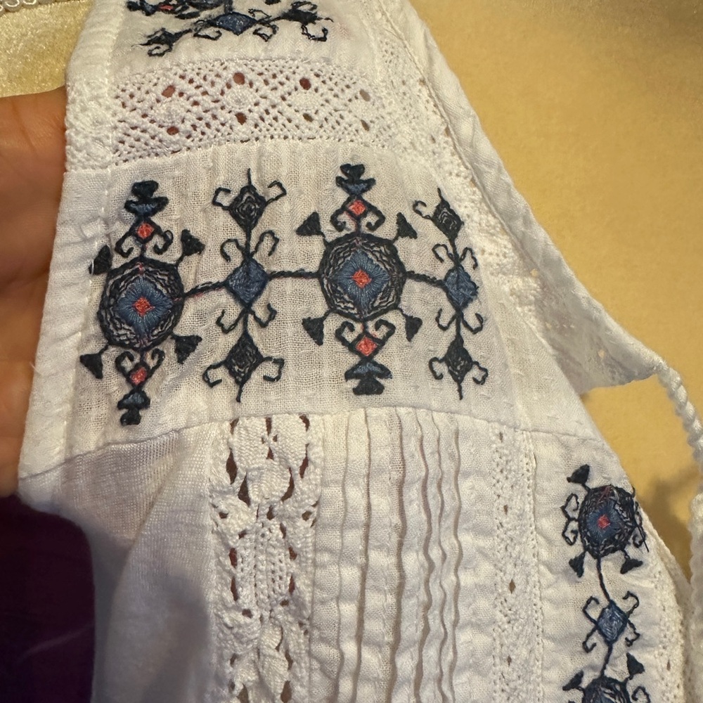 Lucky Brand Sleeveless Top - Picture 5 of 10